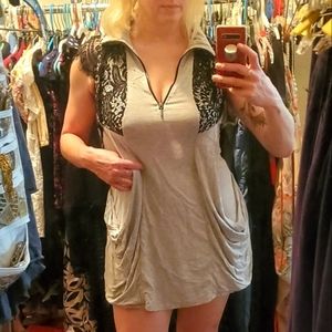 Like NEW Kensie Gray Dress Coverup Black Lace & Large Pockets Sz M
